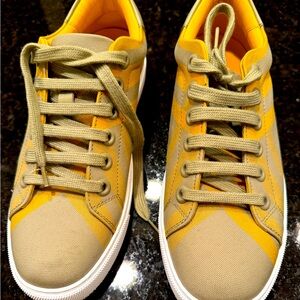 Burberry Sneakers